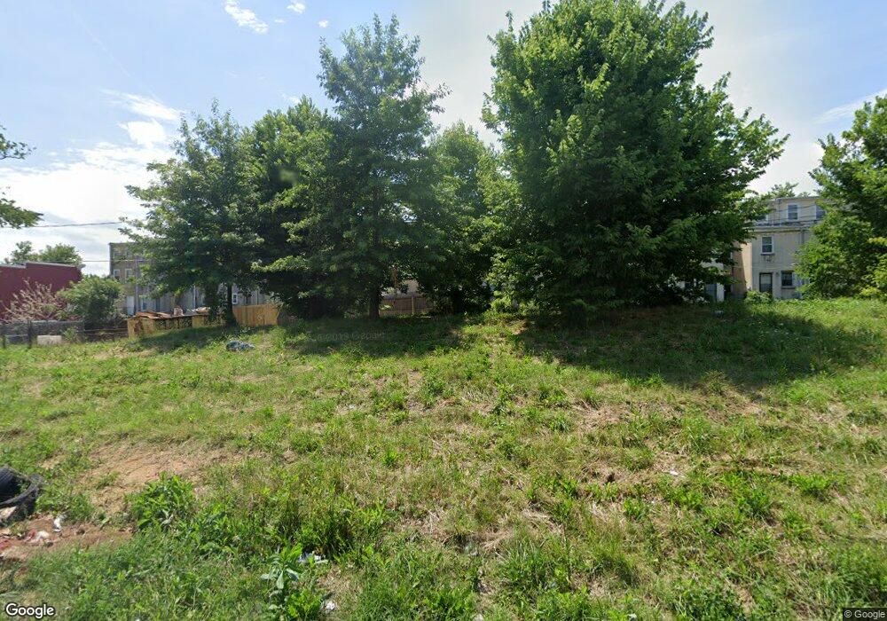 1112 N Vincent St, Baltimore, MD 21217 - photo 1