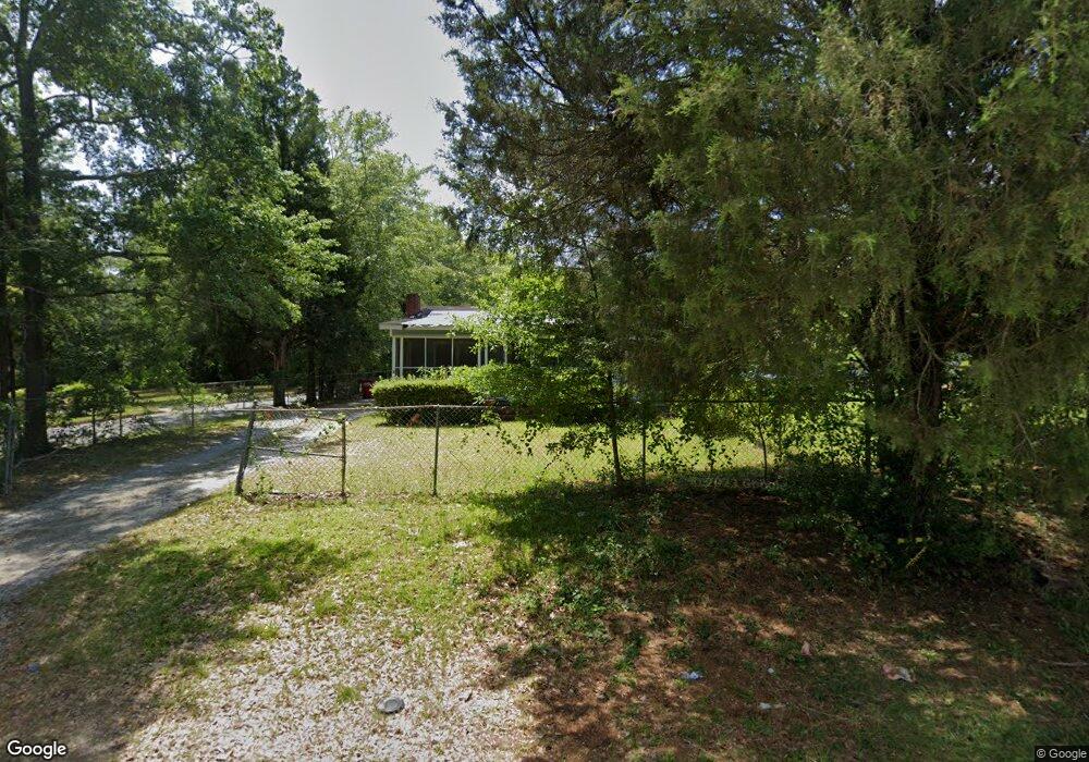 1060 Magnolia Dr, Macon, GA 31217 - photo 1