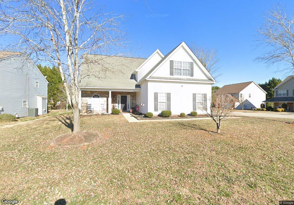 3346 Kingshire Way, Clover, SC 29710 - photo 1