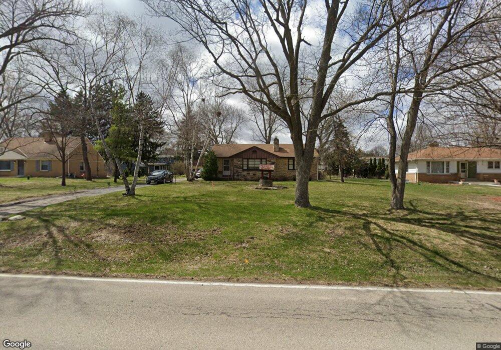 1425 N 124th St, Elm Grove, WI 53122 - photo 1