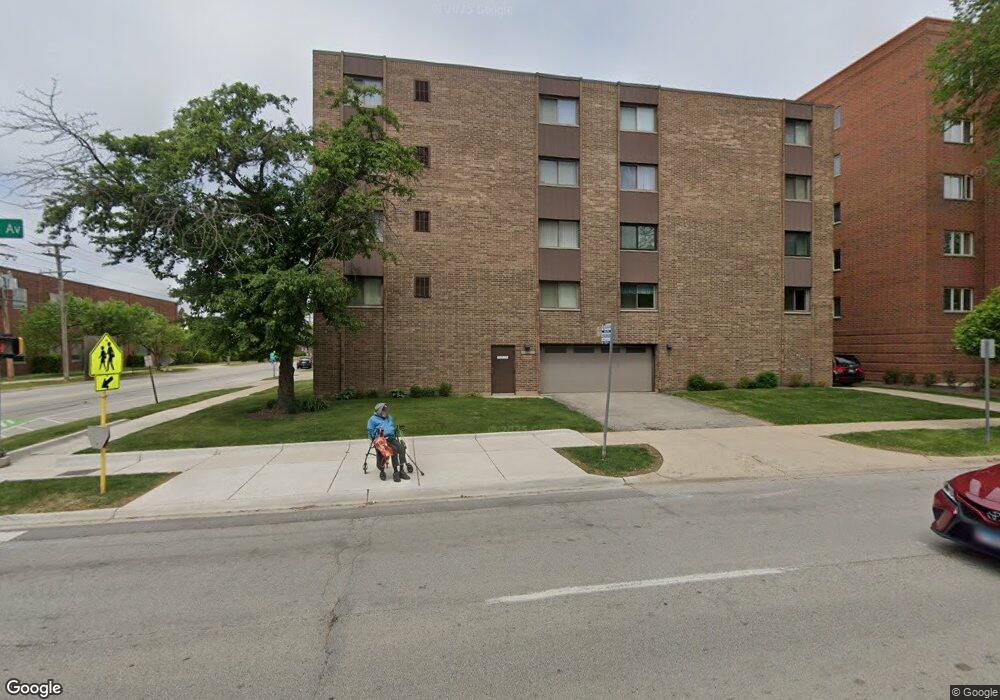 828 Graceland Ave unit 201, Des Plaines, IL 60016 - photo 1