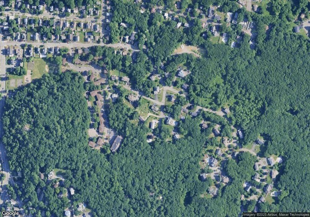 1 Salisbury Rd, Wakefield, MA 01880 - photo 1