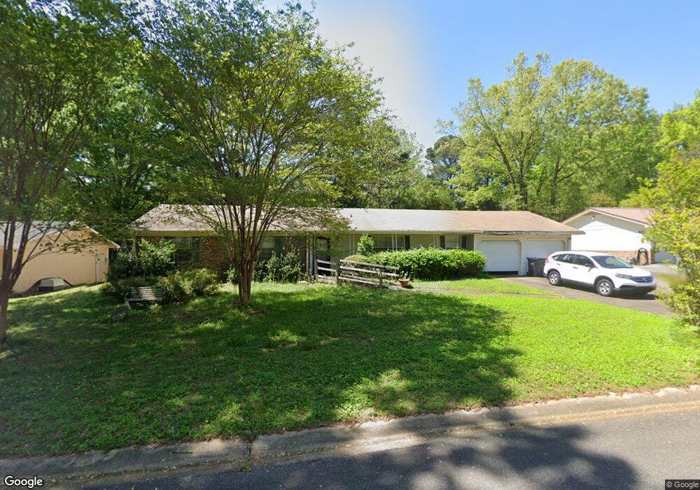 2118 Vicki Dr, Birmingham, AL 35235 - photo 1