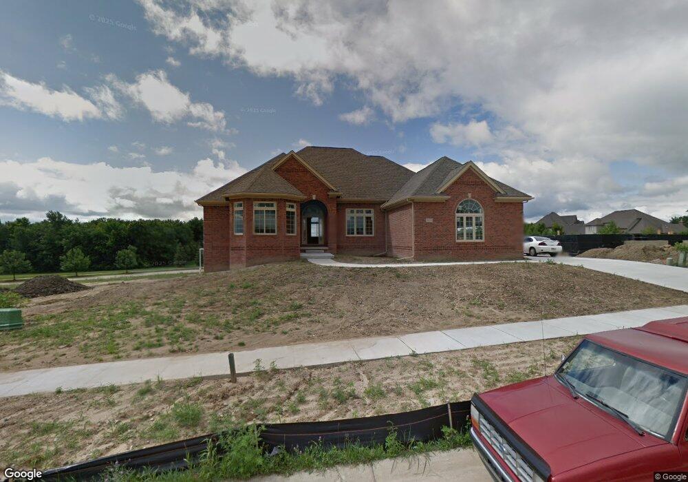 8814 Prestwick Ln unit 13, Washington, MI 48095 - photo 1