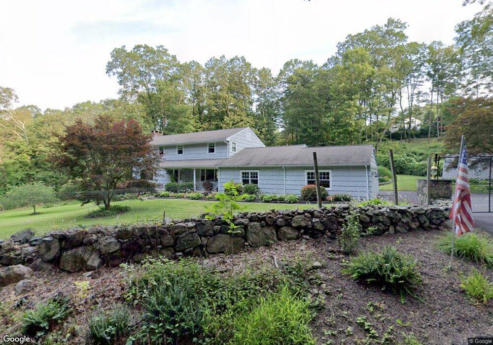 24 Old Barlow Mountain Rd, Ridgefield, CT 06877 - photo 1