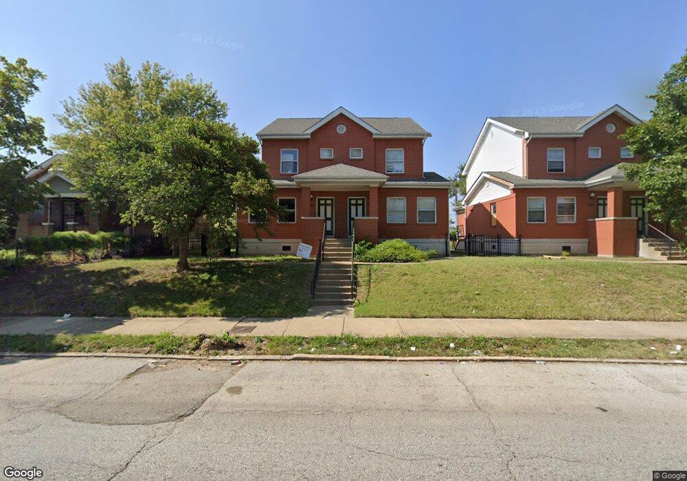 4323 N Newstead Ave, Saint Louis, MO 63115 - photo 1