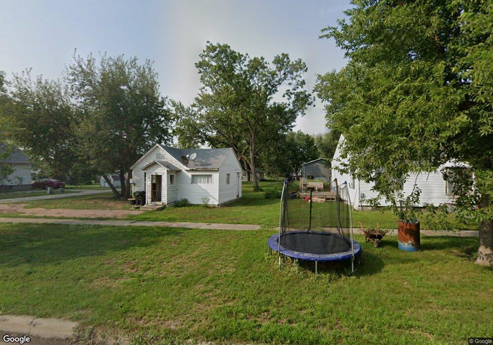 300 Pearl St, Onawa, IA 51040 - photo 1