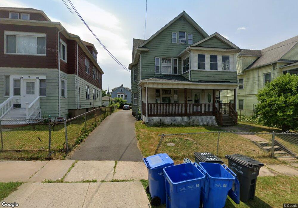 103 Colebrook St unit 105, Hartford, CT 06112 - photo 1