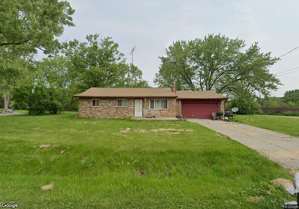 1179 E Yale Ave, Flint, MI 48505 - photo 1