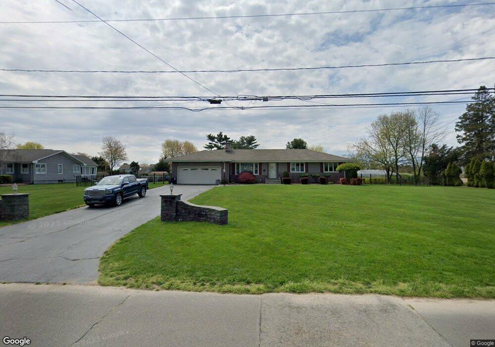 859 Prospect Dr, Stratford, CT 06615 - photo 1