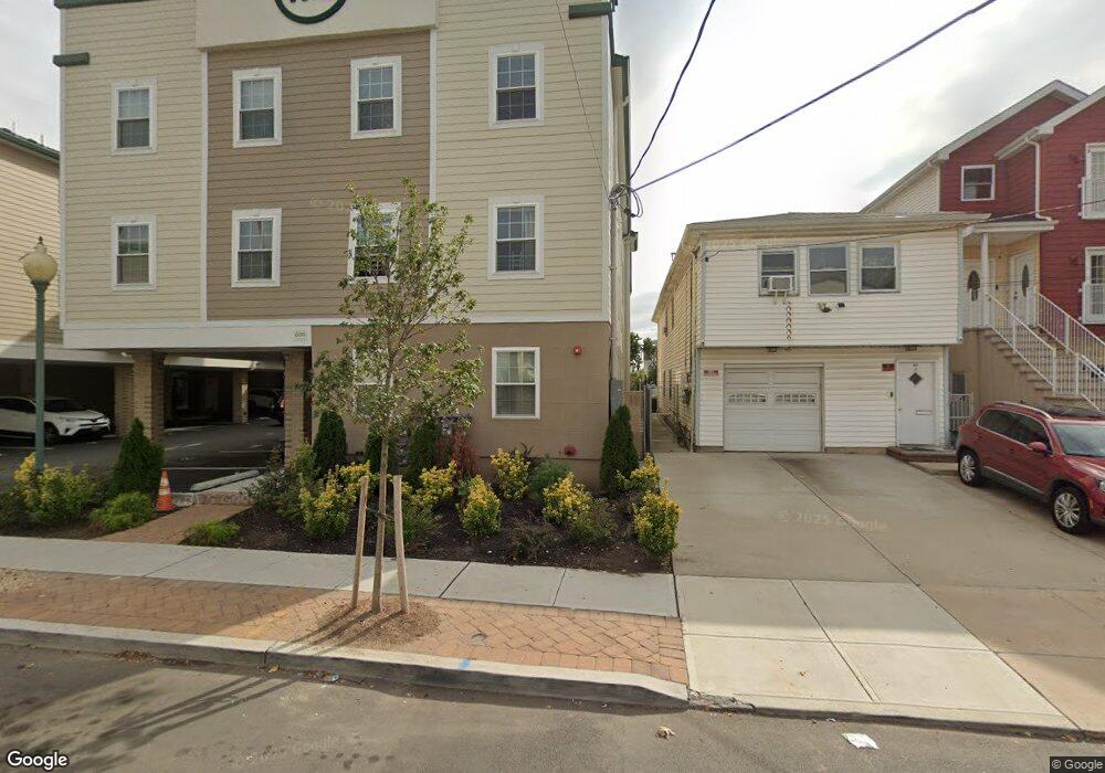 834 E Jersey St unit 836, Elizabeth, NJ 07201 - photo 1