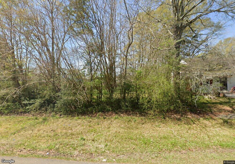 113 N Chestnut St, McComb, MS 39648 - photo 1