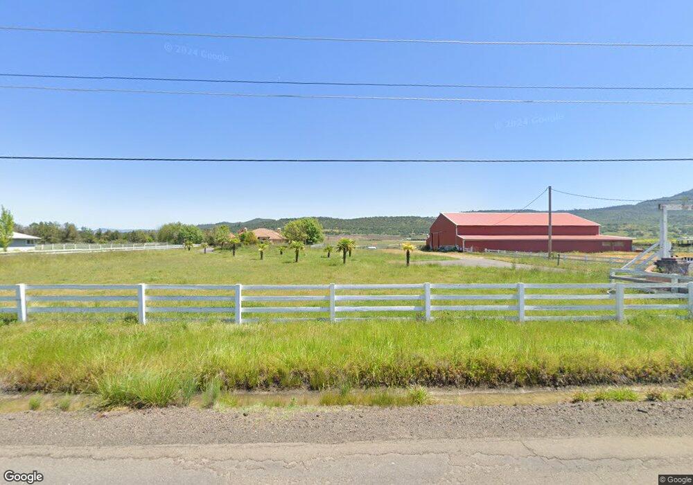 5410 Mcloughlin Dr, Central Point, OR 97502 - photo 1