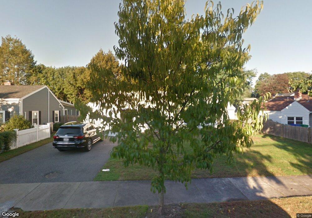 22 Fredette Rd, Newton Center, MA 02459 - photo 1