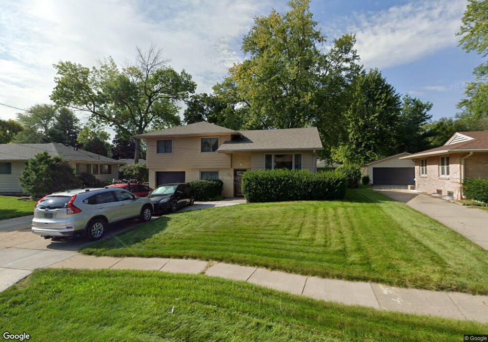 3818 Valdez Dr, Des Moines, IA 50310 - photo 1