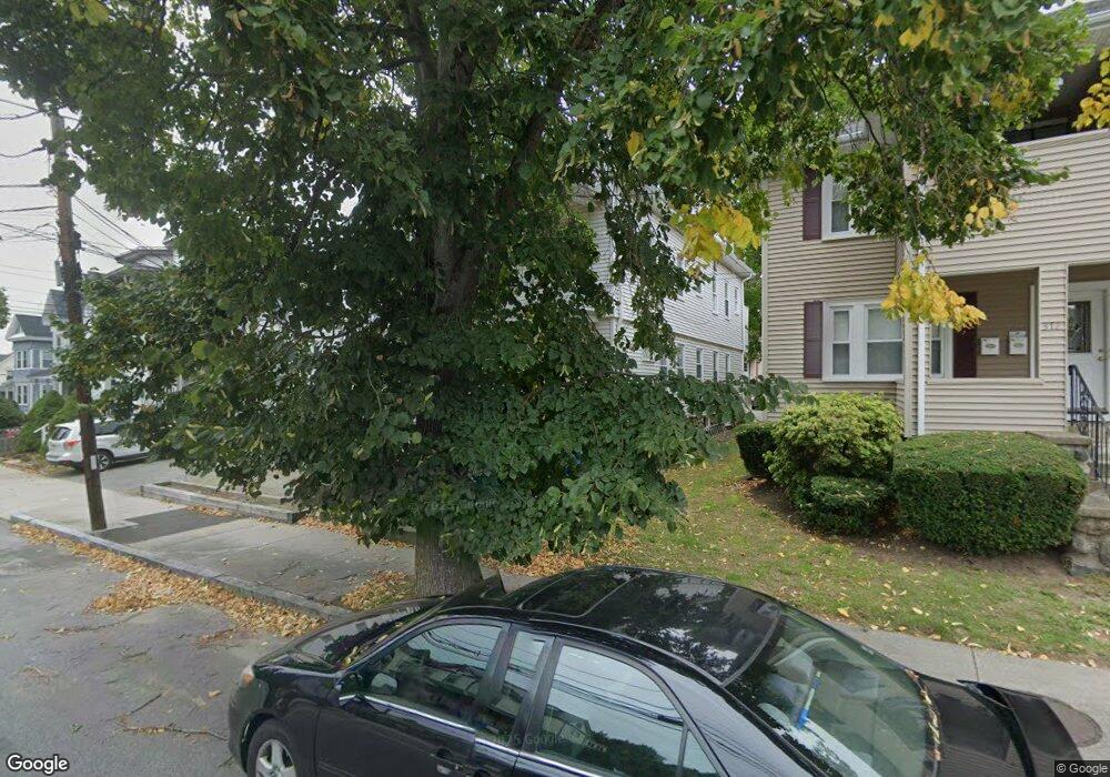 368 Crescent St unit 5, Waltham, MA 02453 - photo 1