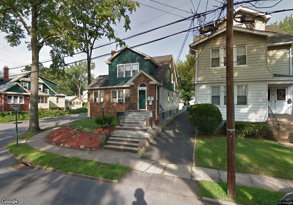 29 Orchard Rd, Maplewood, NJ 07040 - photo 1