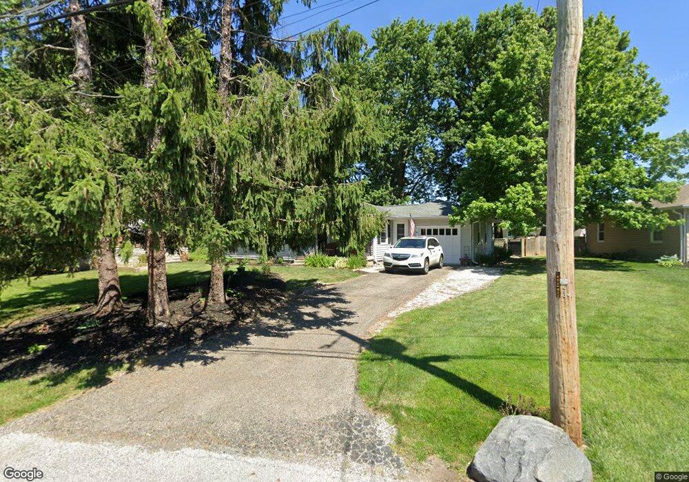 640 Poplar St, Plainfield, IN 46168 - photo 1