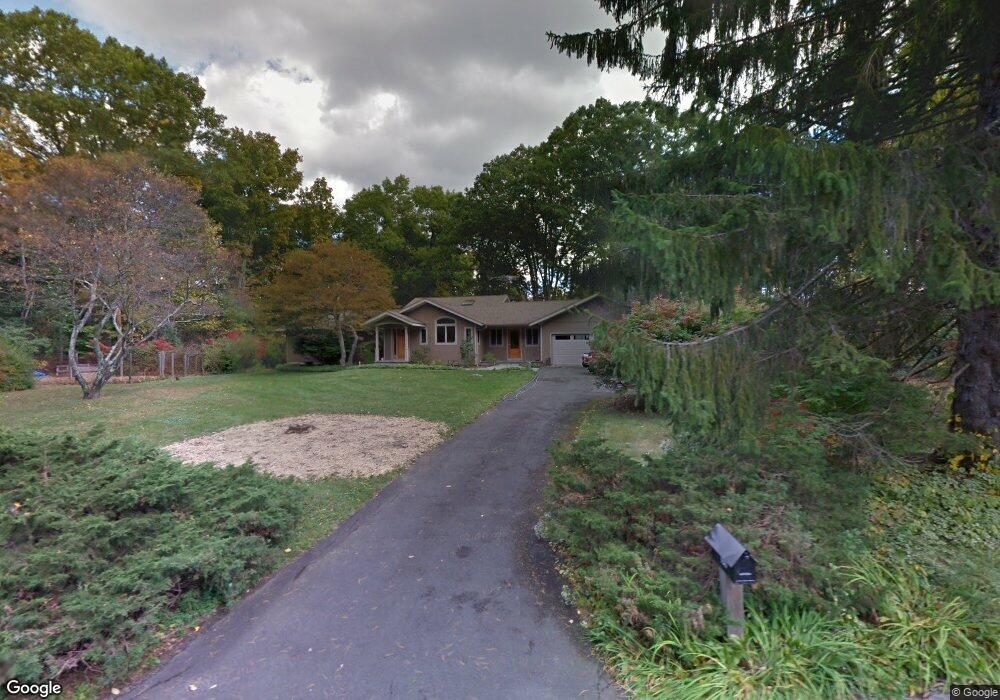 31 Mauweehoo Hill, Sherman, CT 06784 - photo 1