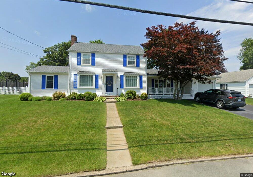 18 Begonia Dr, Cranston, RI 02920 - photo 1