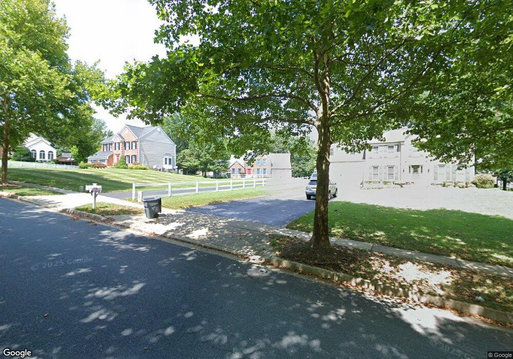 8215 Crest Rd, Laurel, MD 20723 - photo 1