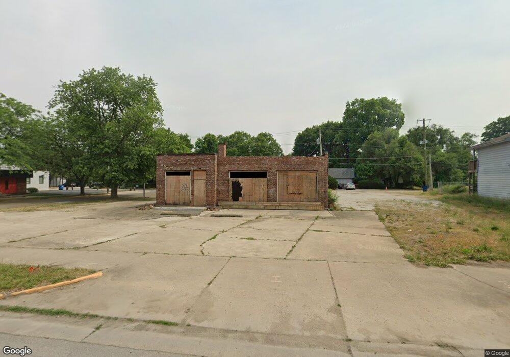 1529 Wabash Ave, Terre Haute, IN 47807 - photo 1