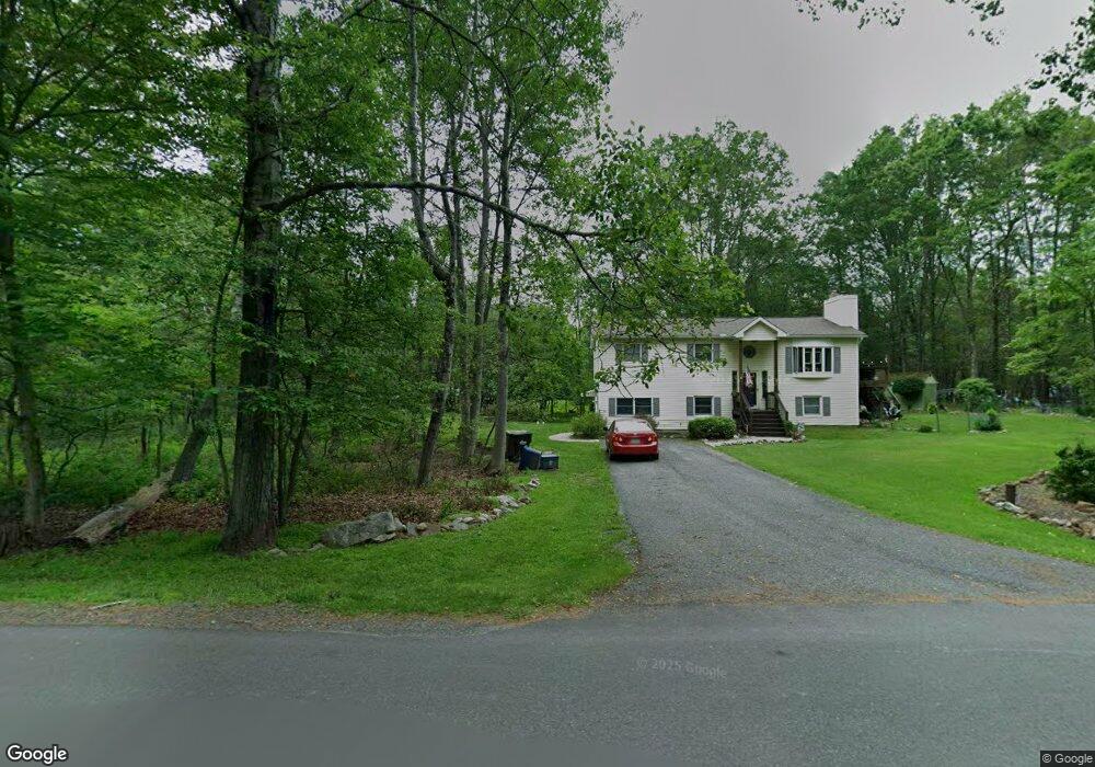 136 Brian Ln, Effort, PA 18330 - photo 1