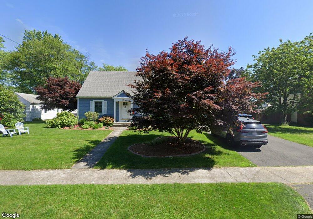 35 Cooke St, Greenfield, MA 01301 - photo 1