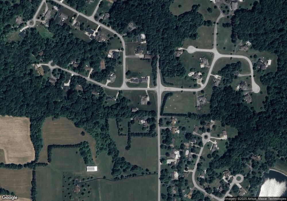 7001 Brenlee Dr, Georgetown, IN 47122 - photo 1