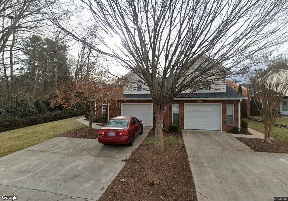 210 Forrestwood Ct, Hendersonville, NC 28792 - photo 1