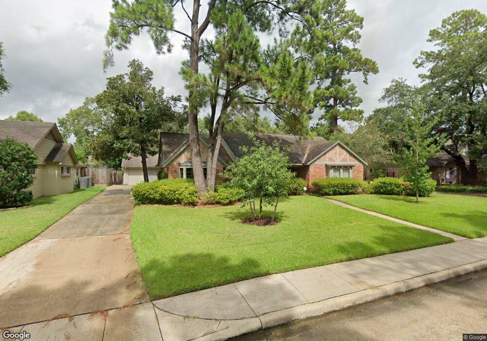 12118 Pebblebrook Dr, Houston, TX 77024 - photo 1