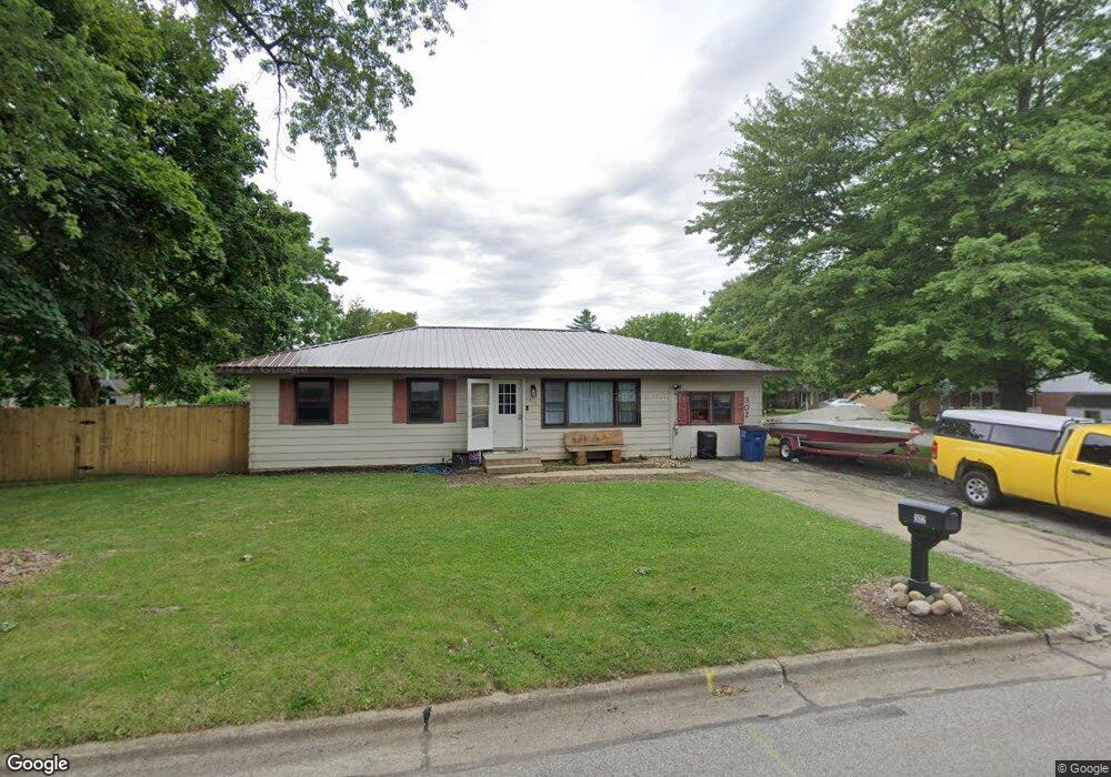 302 Miller St, La Porte, IN 46350 - photo 1