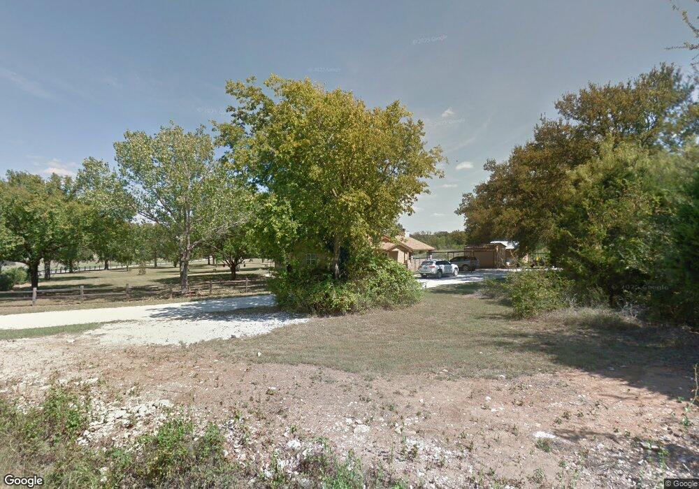 700 Nichols Ct, Granbury, TX 76049 - photo 1