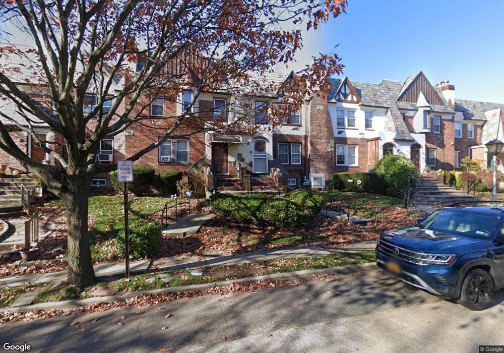 44 Dartmouth St, Valley Stream, NY 11581 - photo 1