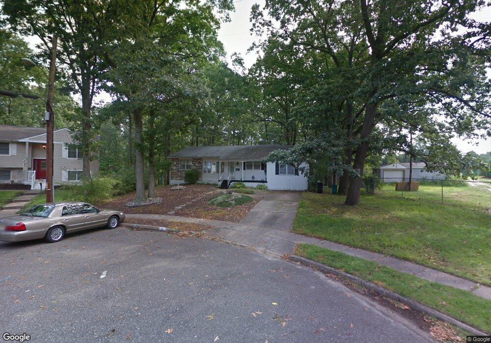 17 Gray Birch Ct, Blackwood, NJ 08012 - photo 1