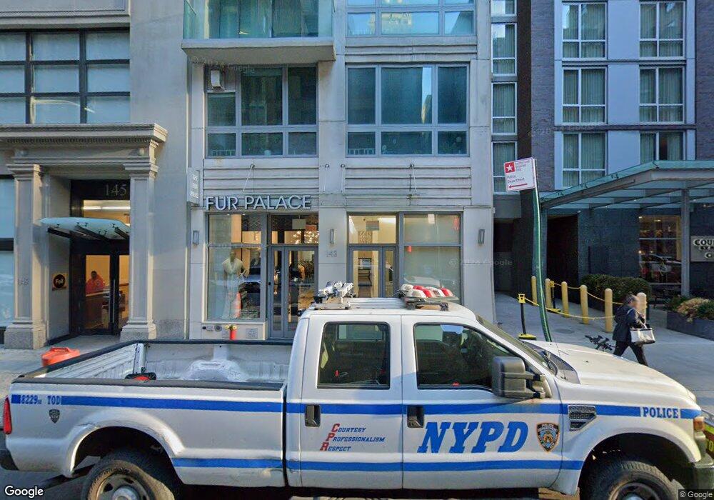 143 W 30th St unit COMMERCIAL, New York, NY 10001 - photo 1