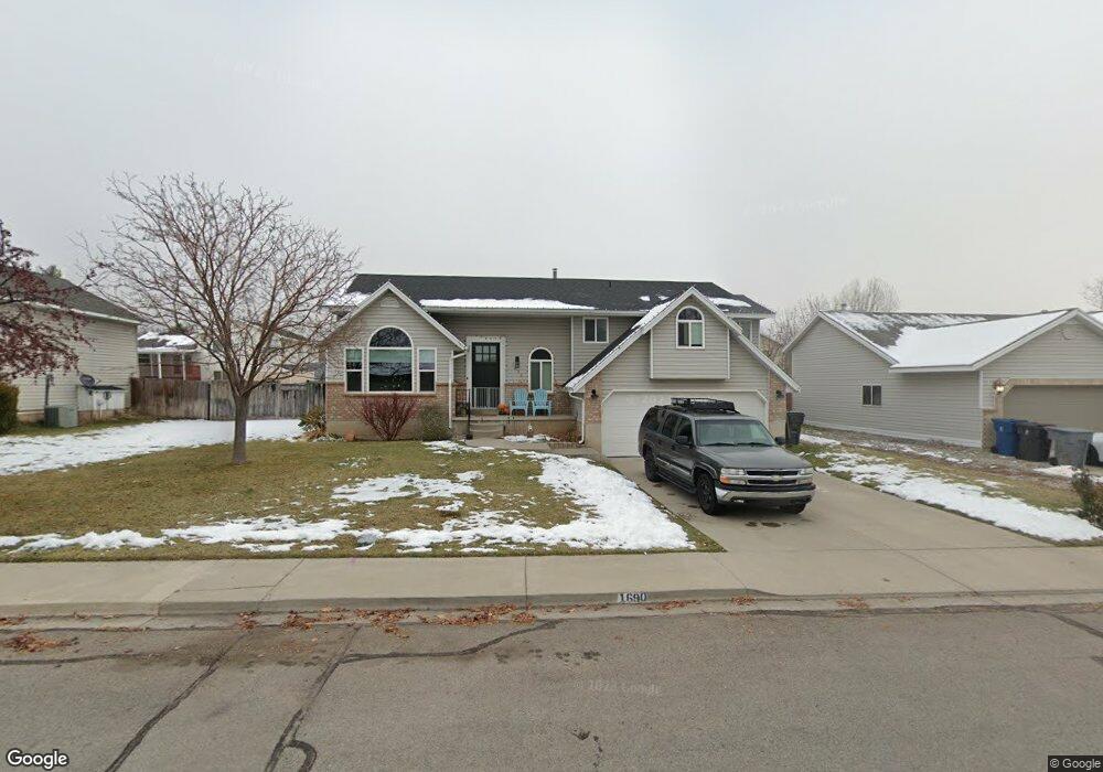 1690 N 390 W, Pleasant Grove, UT 84062 - photo 1