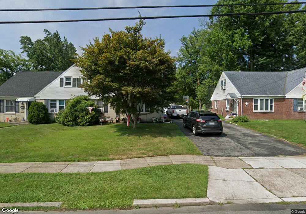 421 Brighton Terrace, Holmes, PA 19043 - photo 1