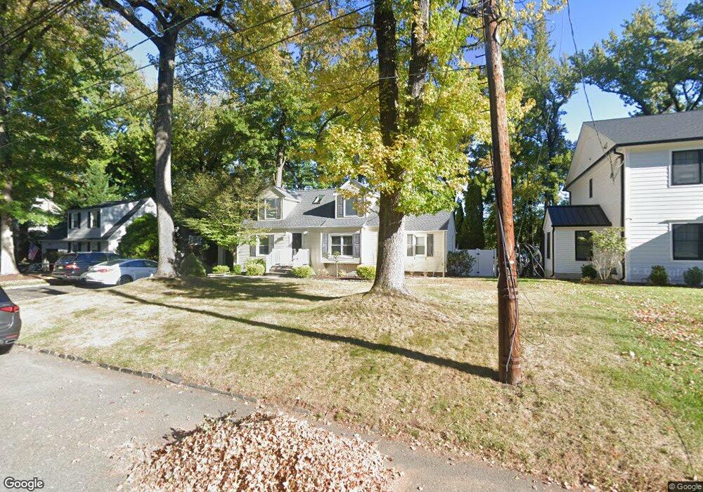 2376 Seneca Rd, Scotch Plains, NJ 07076 - photo 1