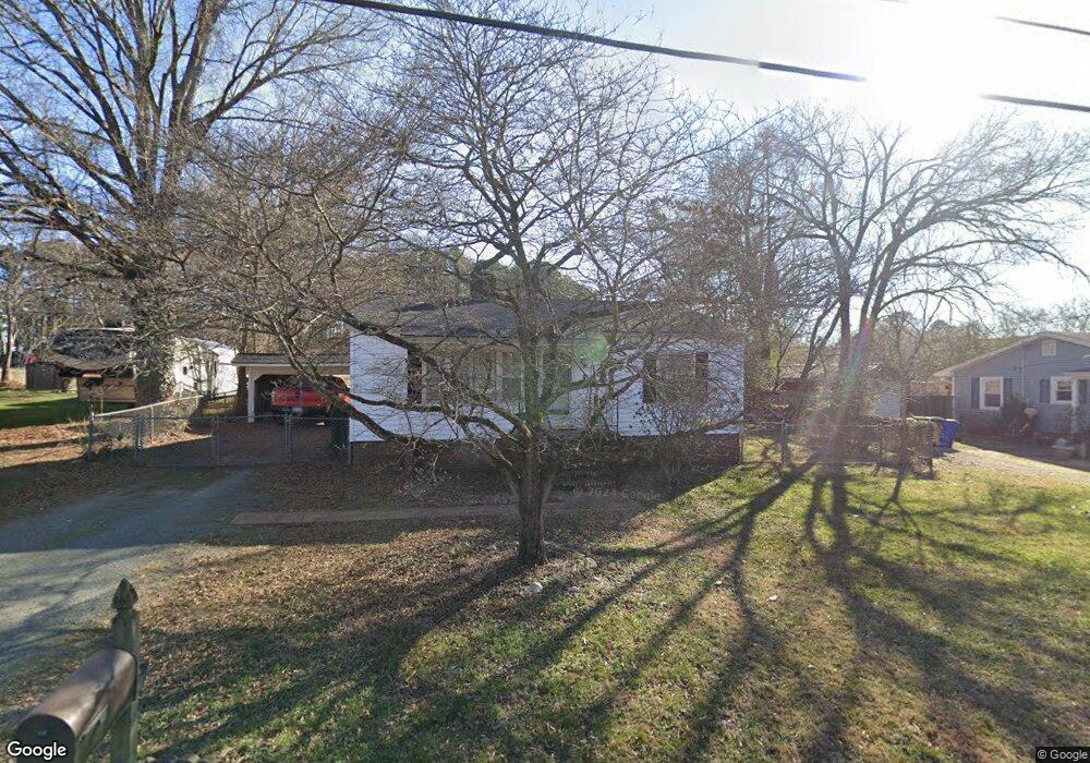 115 W Cornwallis St, Pittsboro, NC 27312 - photo 1