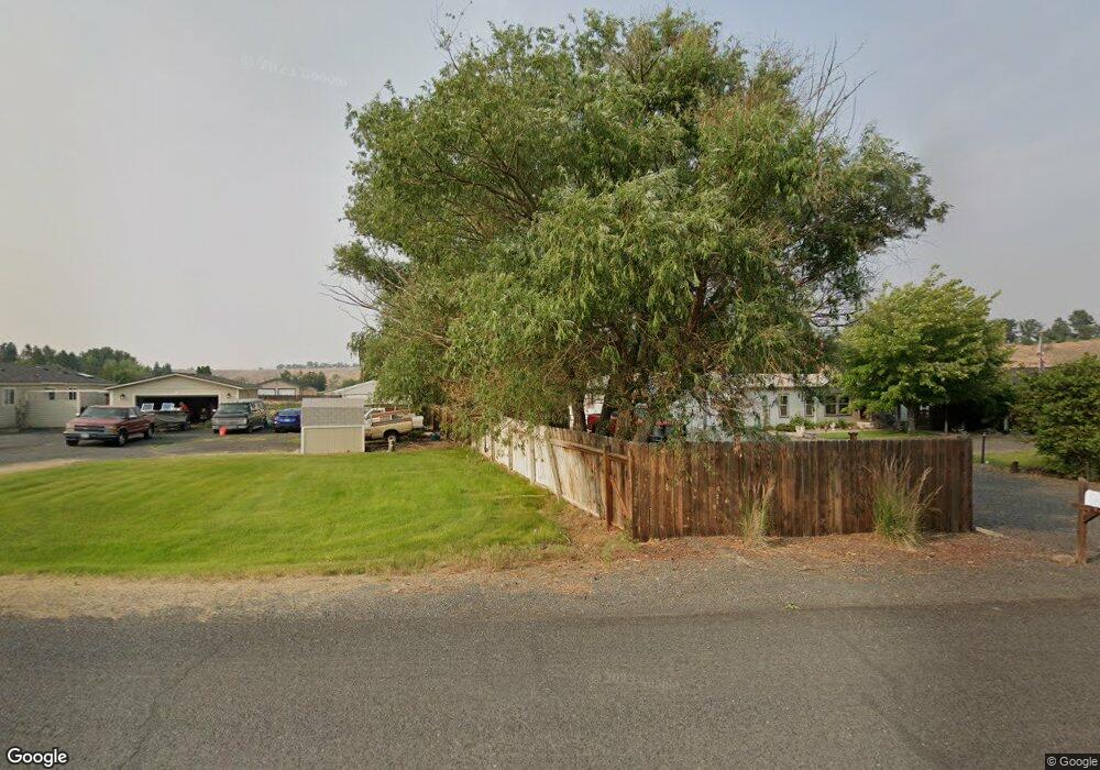 7584 Cox St NE, Moses Lake, WA 98837 - photo 1