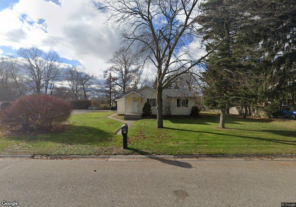 2703 19th Ave, Port Huron, MI 48060 - photo 1