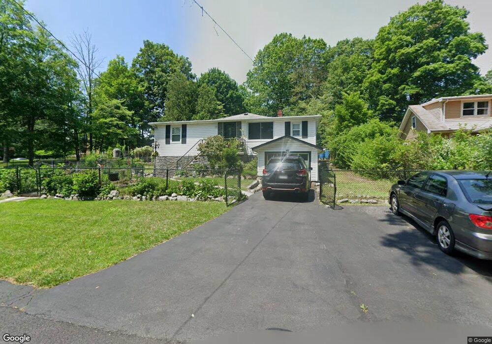 6 Summit Rd, Suffern, NY 10901 - photo 1