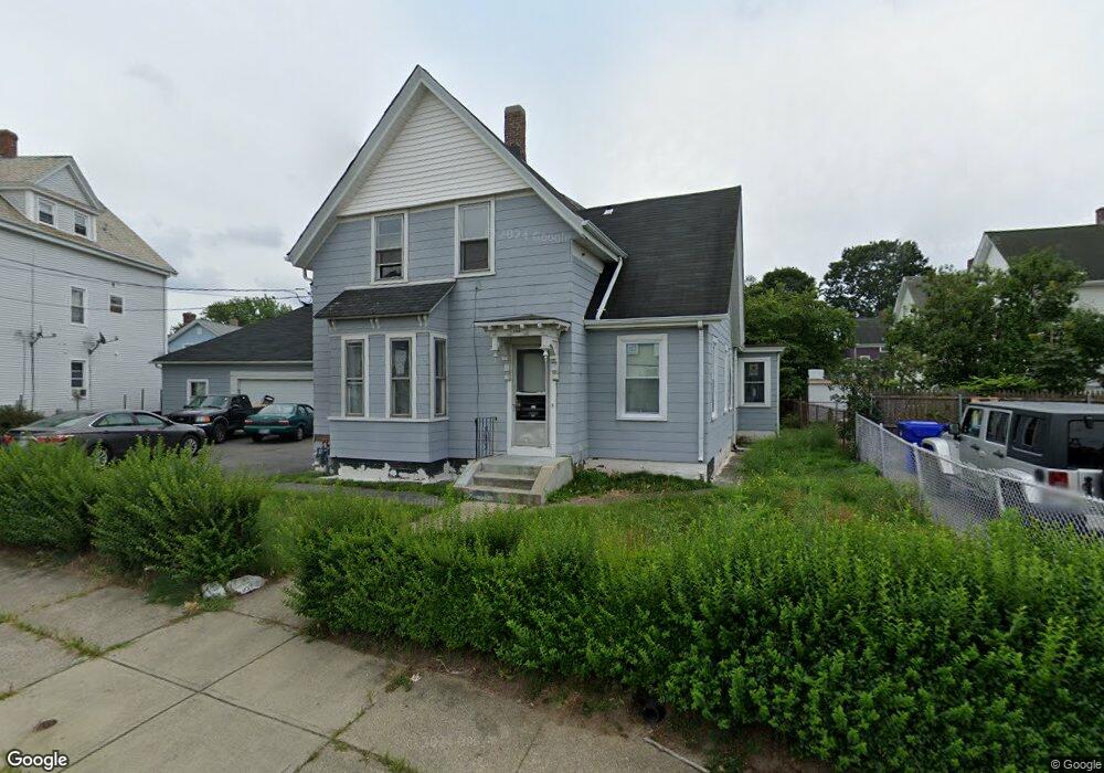 183 Carnation St, Pawtucket, RI 02860 - photo 1