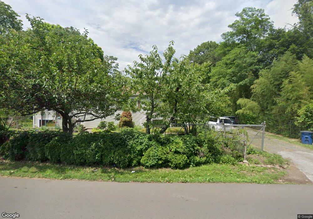 50 Hemingway St, New Haven, CT 06513 - photo 1