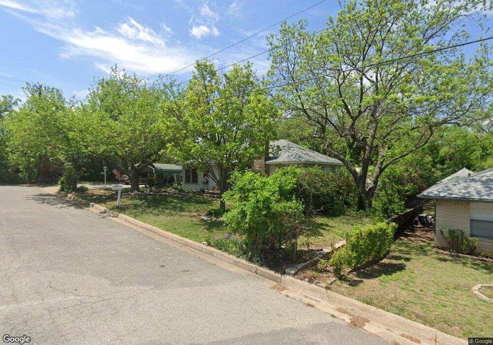 1512 S Elm St, Weatherford, TX 76086 - photo 1