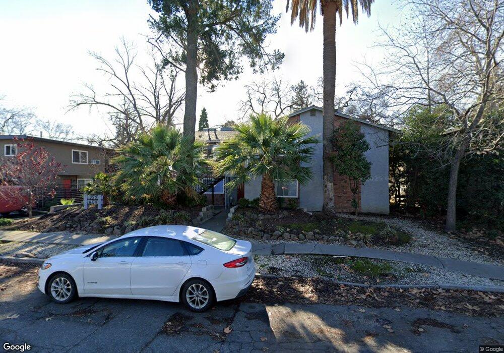 320 Ash St, Chico, CA 95928 - photo 1