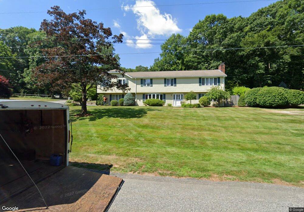 32 Meadowbrook Ln, Holliston, MA 01746 - photo 1