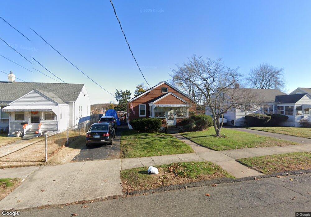 27 Clover St, West Haven, CT 06516 - photo 1