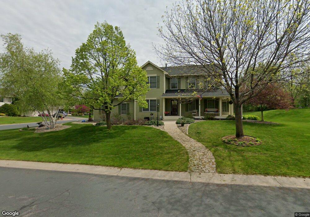 4790 Weston Hills Dr, Saint Paul, MN 55123 - photo 1